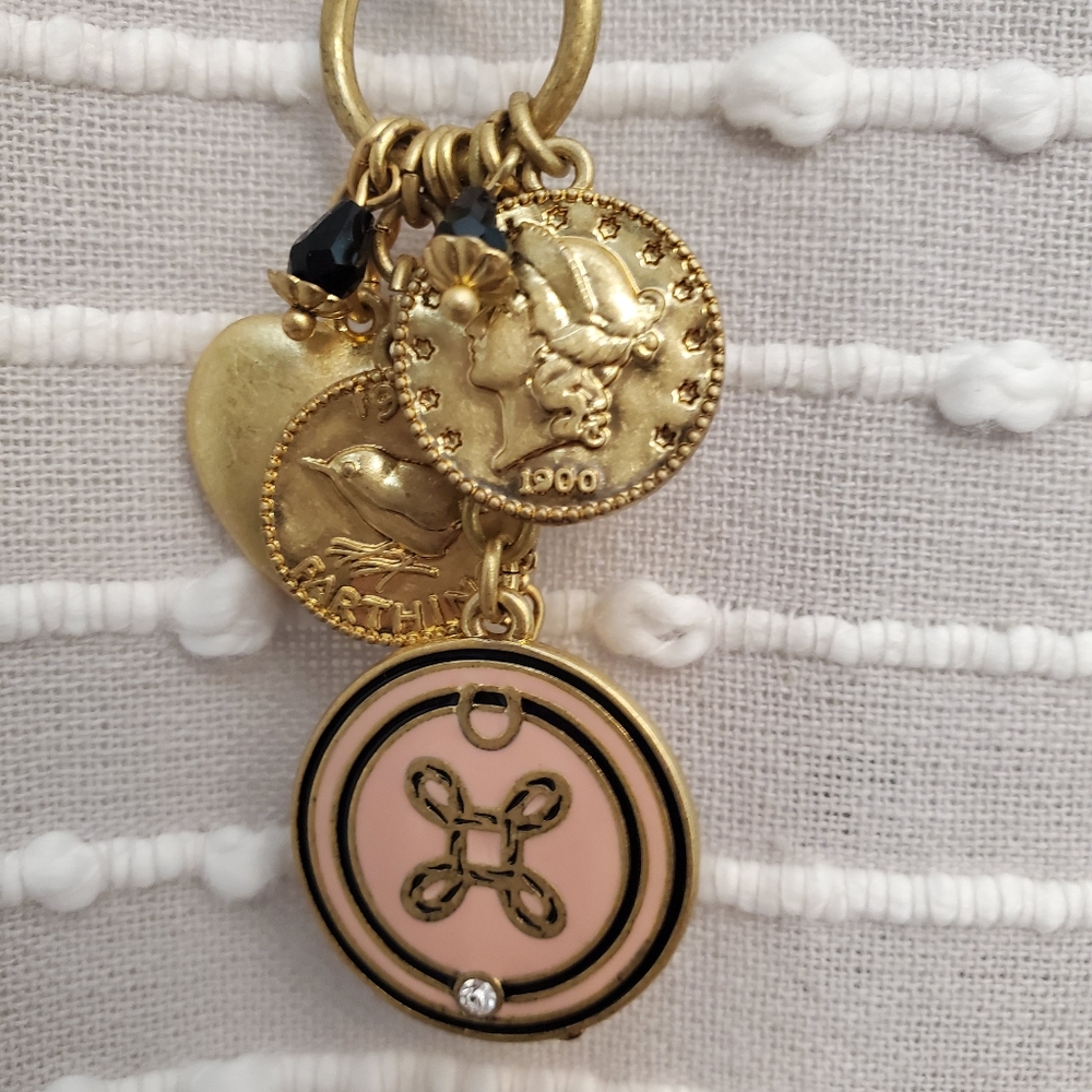 Cabi necklace